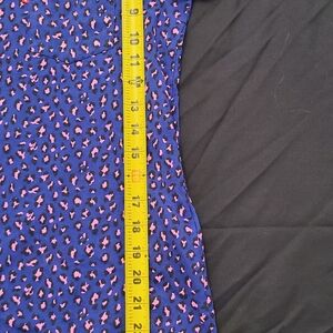 Levi's Blue and Pink Crewneck